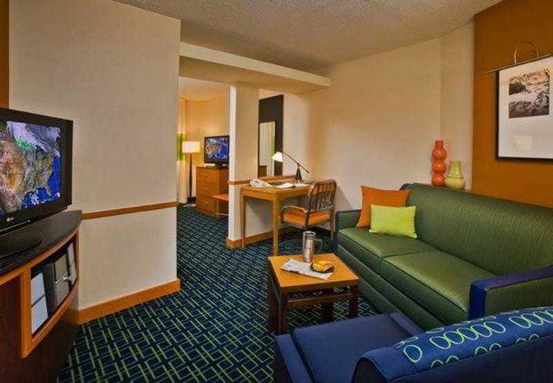 Fairfield Inn And Suites Flint Fenton Εξωτερικό φωτογραφία